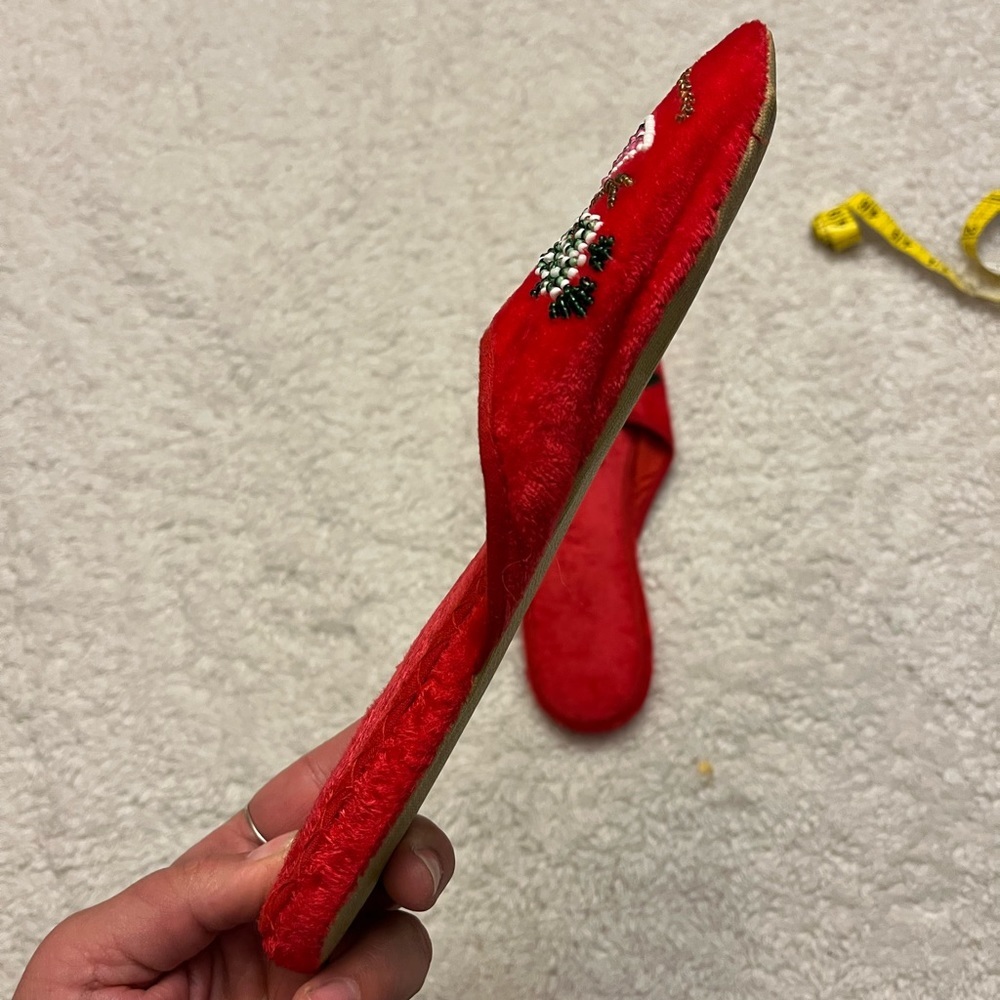 Authentic Handmade Beaded Slippers - Picture 3 of 5